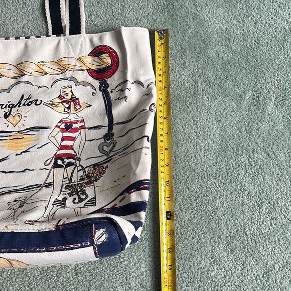 Brighton canvas tote. Would make a great beach bag. - Picture 5 of 6